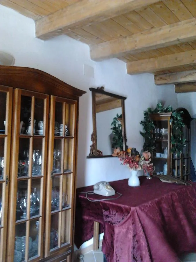 Bed & Breakfast Bed and Breakfast Domus Maria Milis Italia