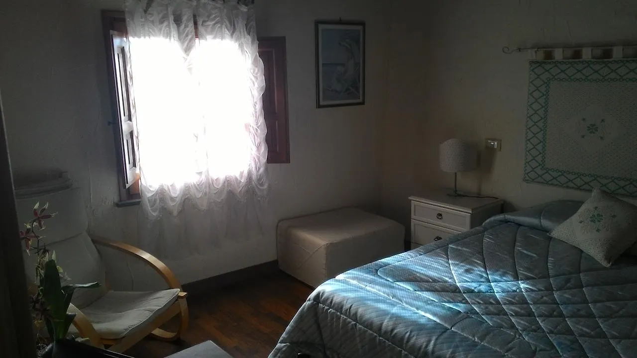 Bed and Breakfast Domus Maria Milis 0*,